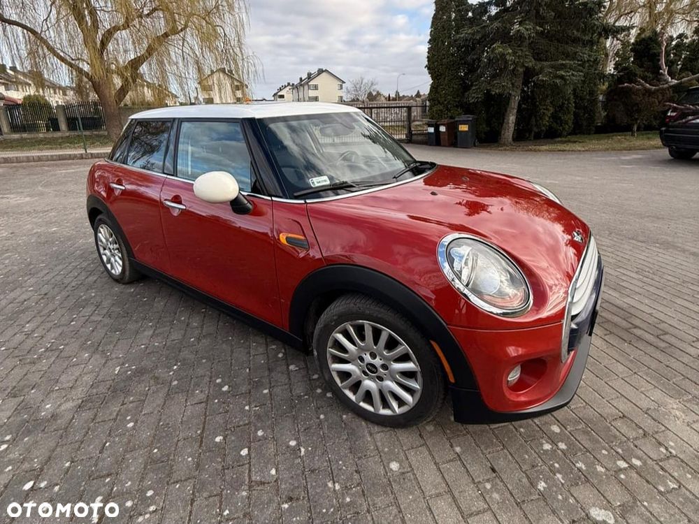 MINI Cooper Standard - 1