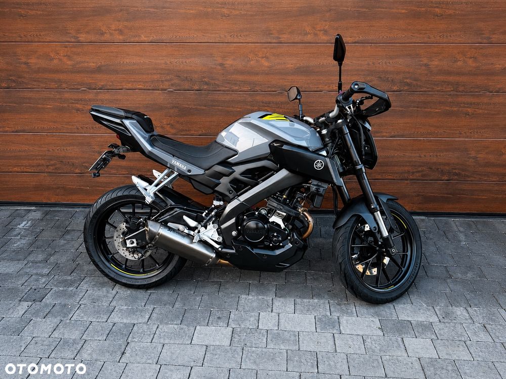 Yamaha MT - 2