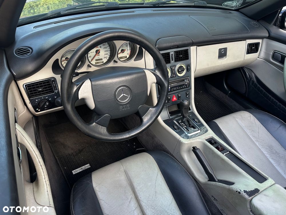 Mercedes-Benz SLK - 19