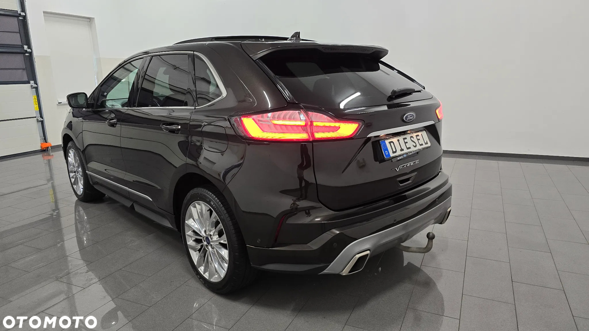 Ford Edge 2.0 EcoBlue Bi-Turbo 4x4 Vignale - 4