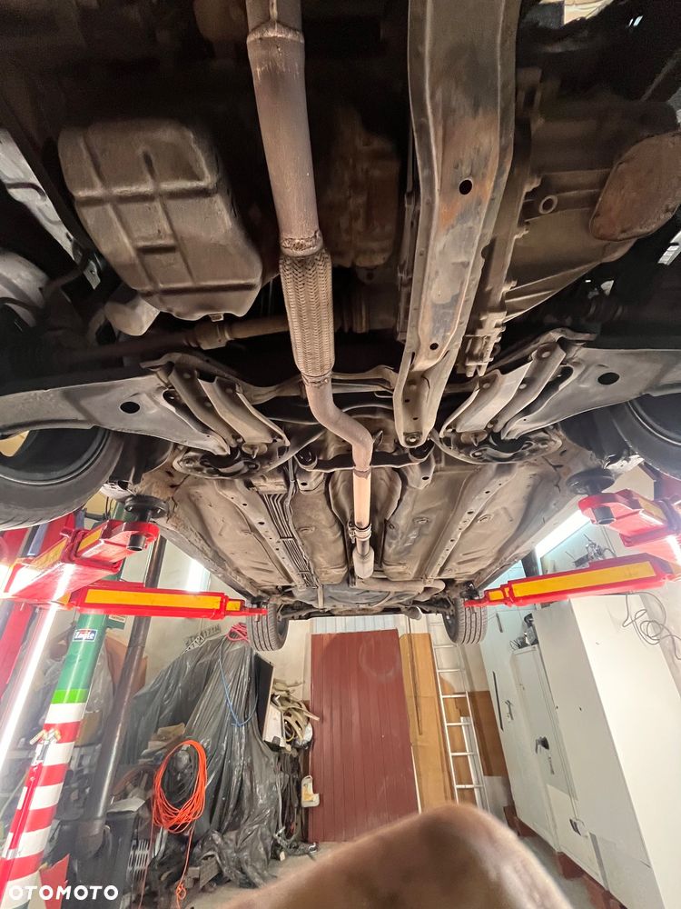 Mitsubishi Eclipse 2.4 GS - 12