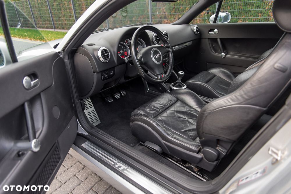 Audi TT Coupé 1.8T - 30