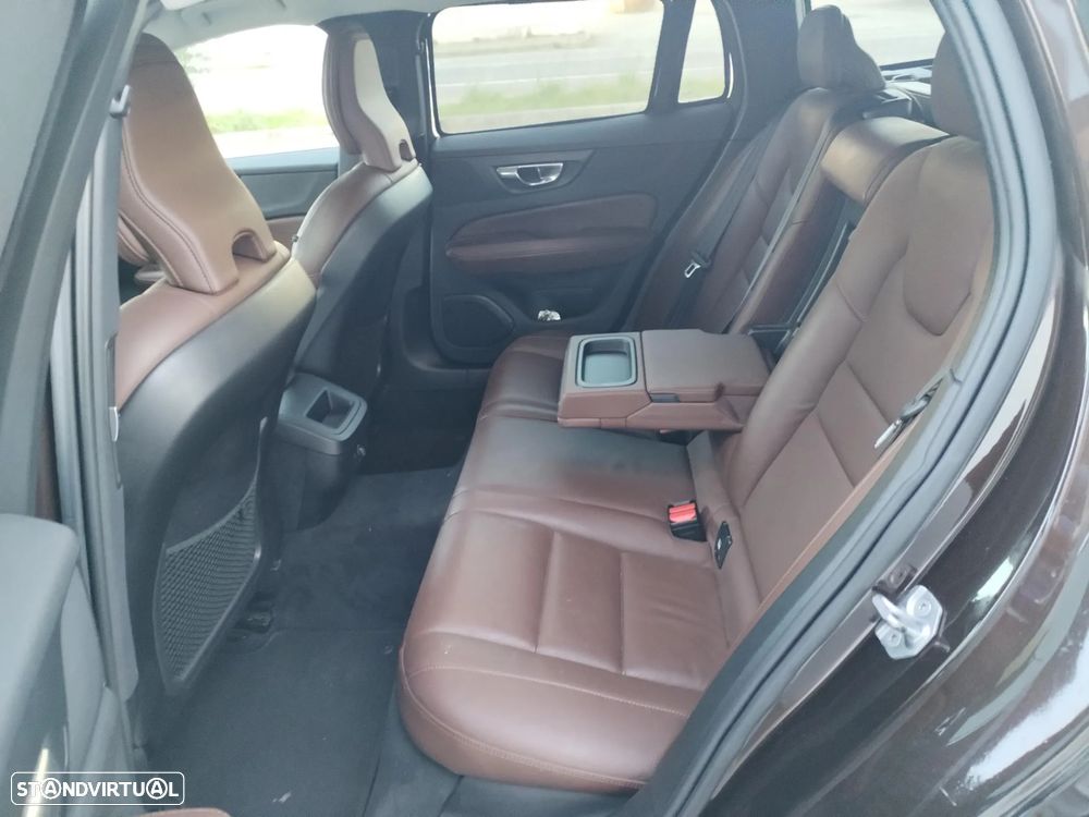 Volvo V60 2.0 D3 Geartronic - 4