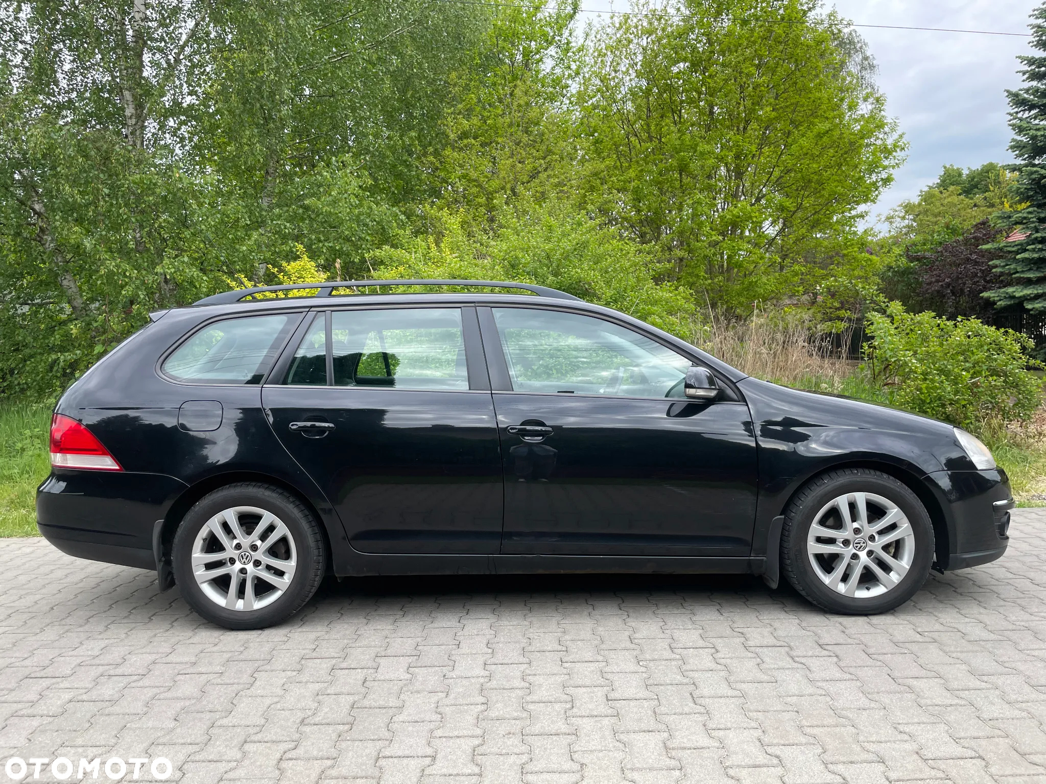 Volkswagen Golf - 8