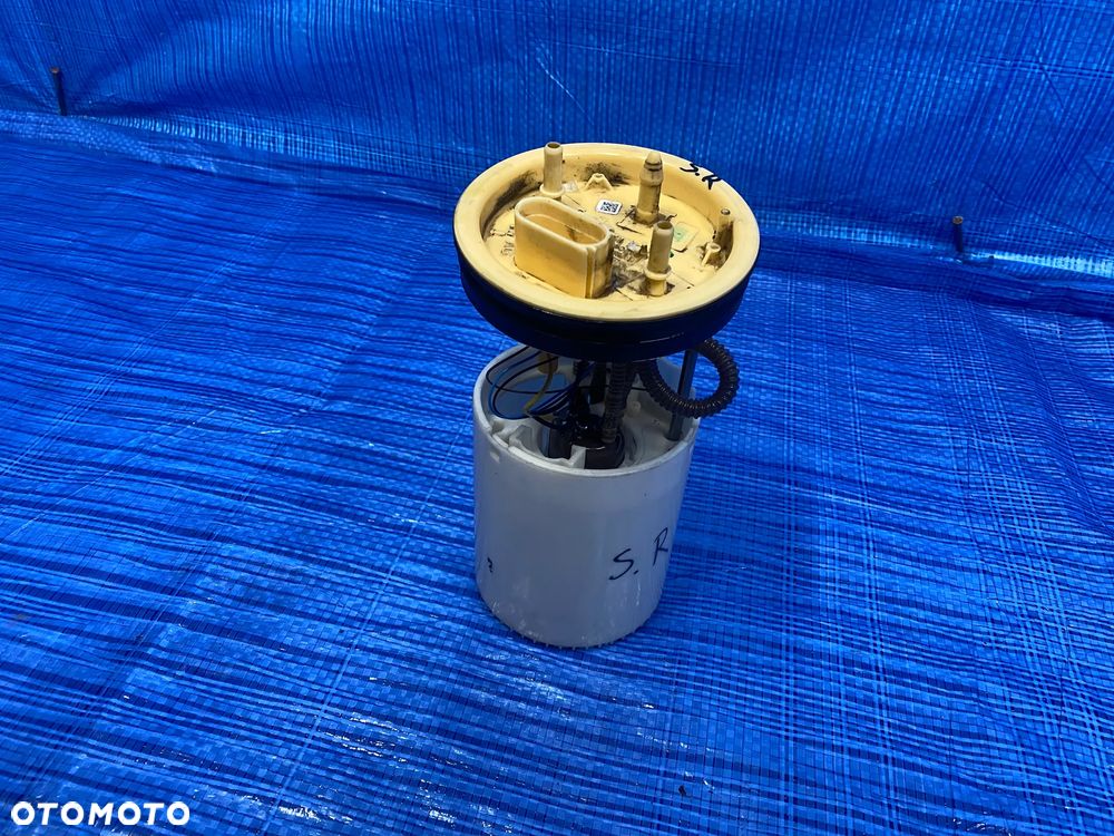 POMPA PALIWA PŁYWAK SKODA RAPID 1.6TDI 17R ; 6RA919050A ORYGINAŁ - 3