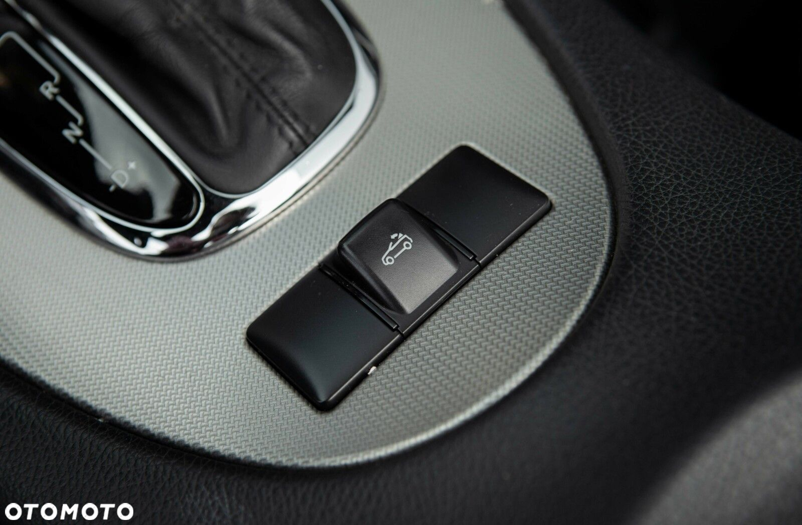 Mercedes-Benz CLK - 33