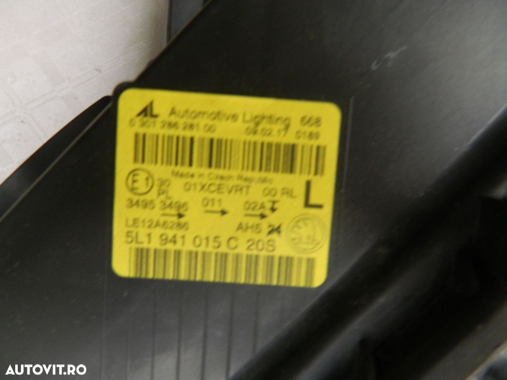 Far stanga Skoda yeti Xenon, 2014, 2015, 2016, 2017, cod origine 5L1941015C. - 5