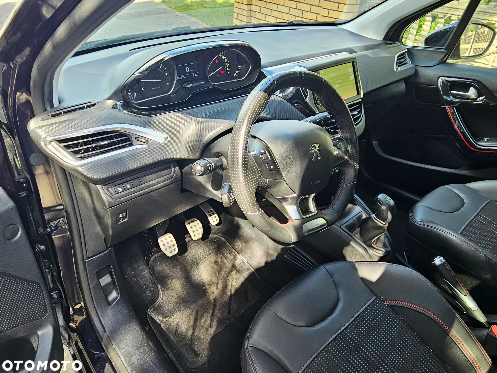Peugeot 208 Blue-HDi 100 Stop&Start Allure - 28