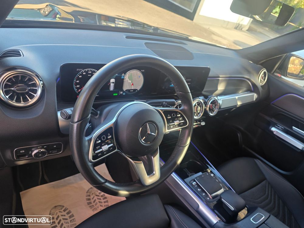 Mercedes-Benz EQB 300 4Matic Progressive - 8