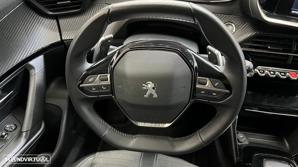 Peugeot 2008 1.2 PureTech Allure Pack EAT8 - 25