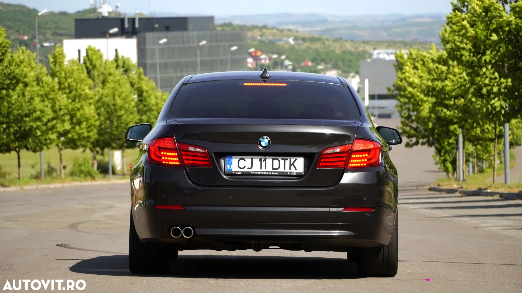 BMW Seria 5 520d - 8