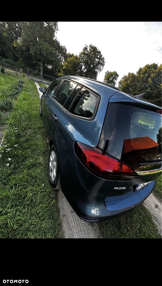 Opel Zafira - 5