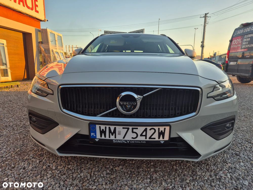 Volvo V60 2019 photo 3