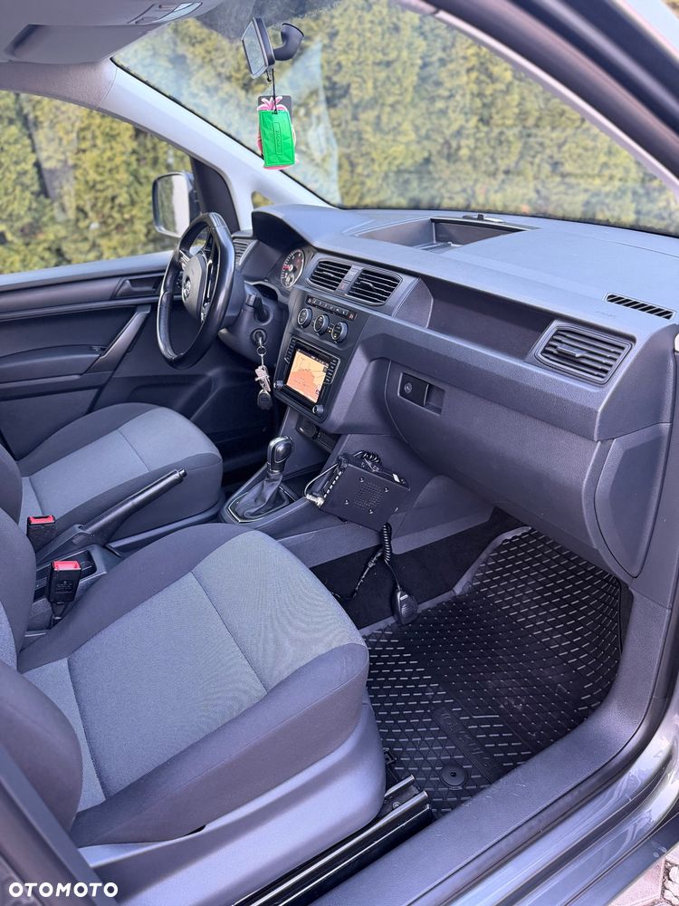 Volkswagen Caddy DSG - 23