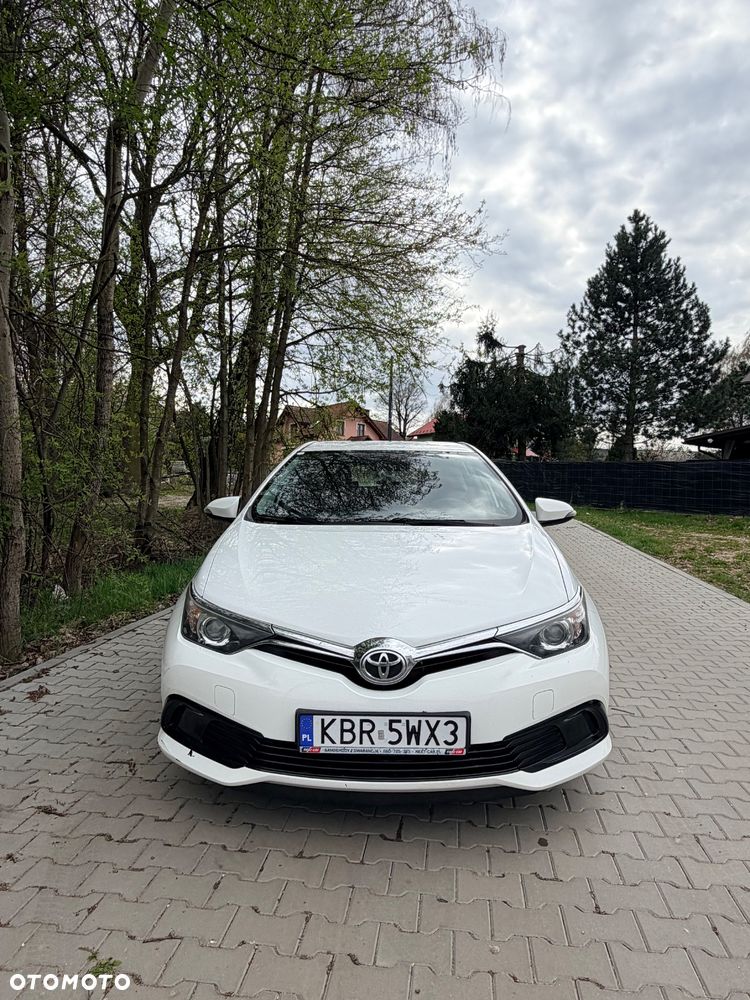 Toyota Auris 1.33 VVT-i Active - 1