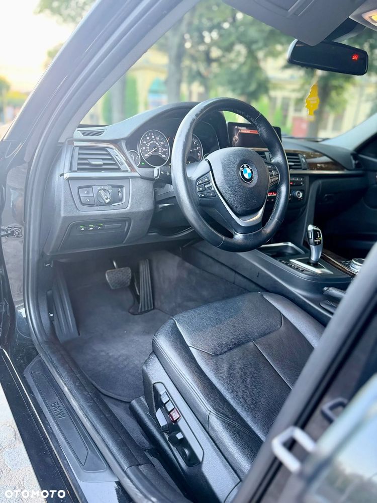 BMW Seria 3 328i - 9
