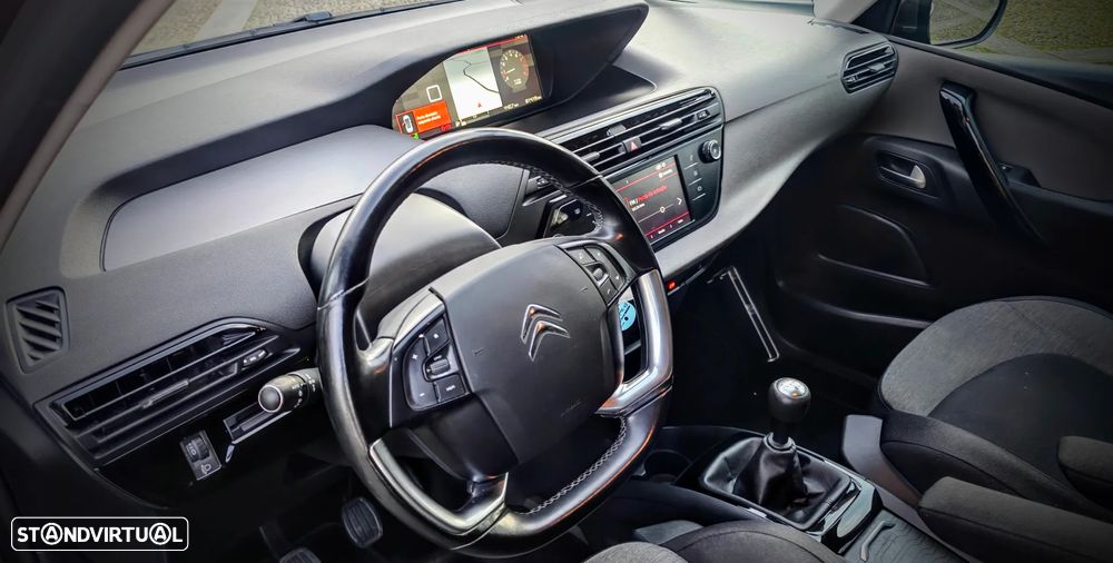 Citroën C4 Picasso 1.2 PureTech Live - 8