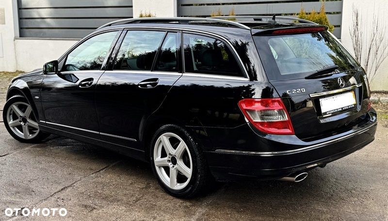 Mercedes-Benz Klasa C 220 CDI DPF Automatik BlueEFFICIENCY Avantgarde - 3