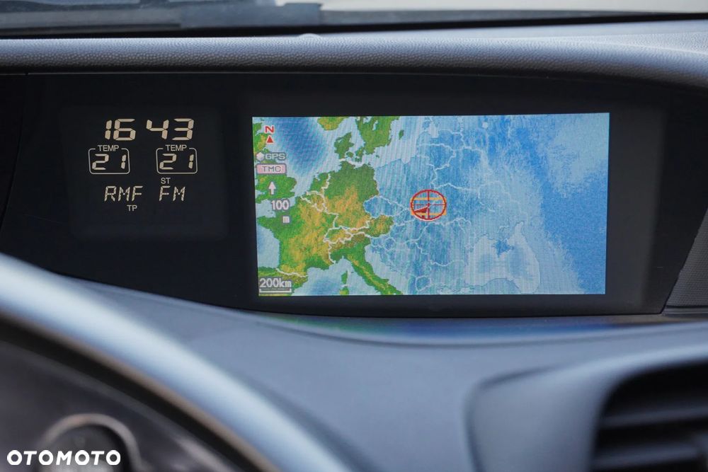 Honda Civic 1.8 Executive NAVI i-SHIFT - 22