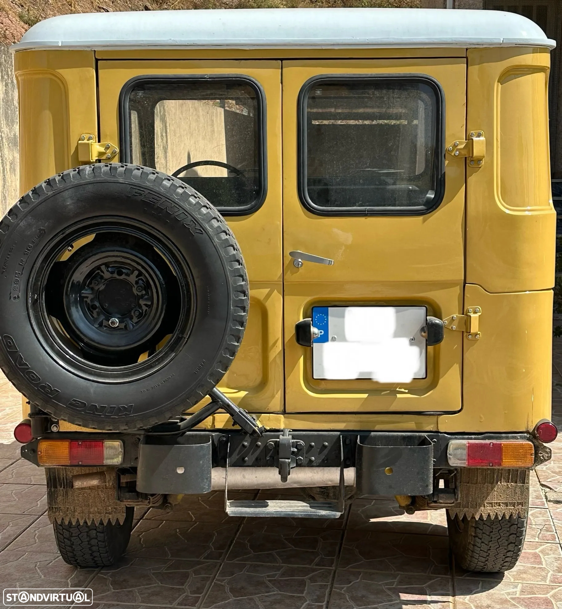 Toyota Land Cruiser - 6