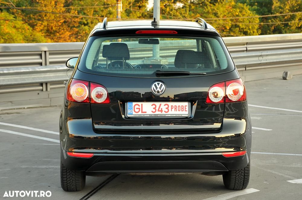 Volkswagen Golf Plus 1.6 DSG Team - 11