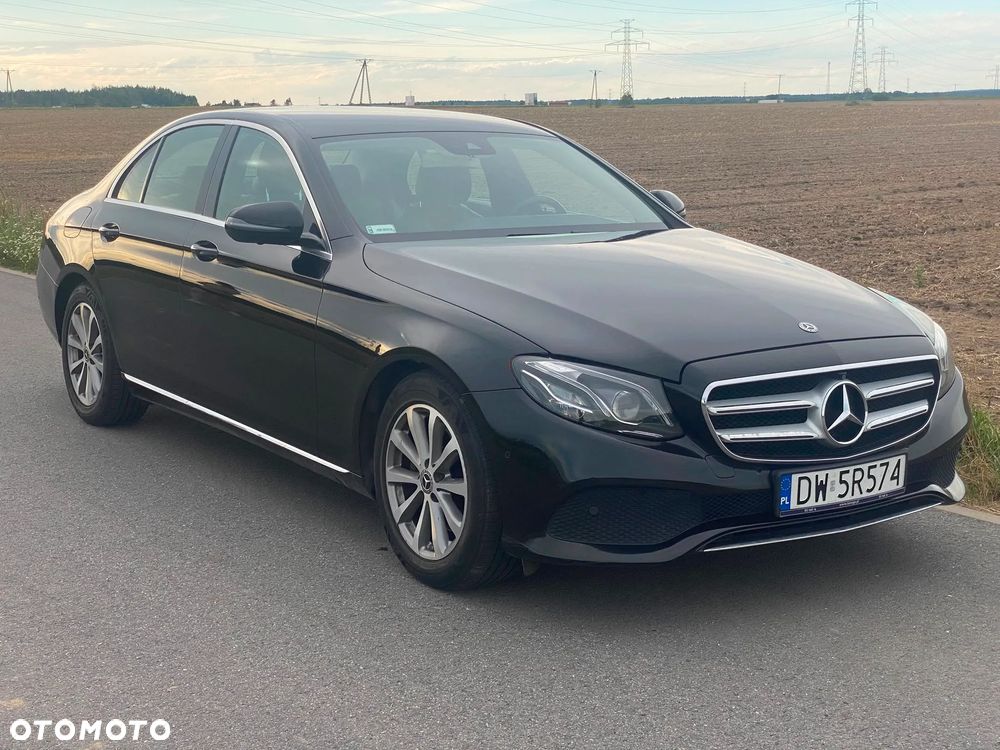Mercedes-Benz Klasa E 220 d 4-Matic 9G-TRONIC - 1