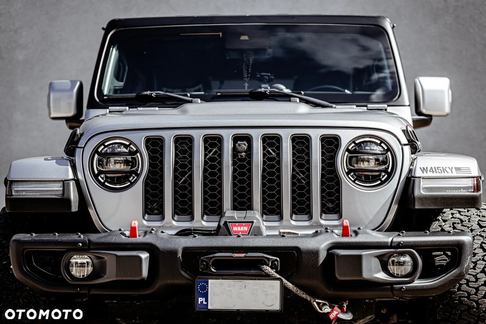Jeep Wrangler - 8
