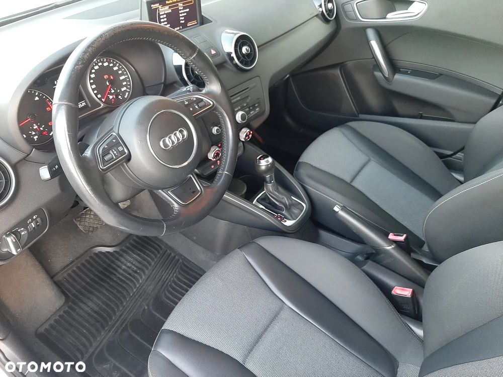 Audi A1 Sportback 1.6 TDI S tronic Ambition - 31