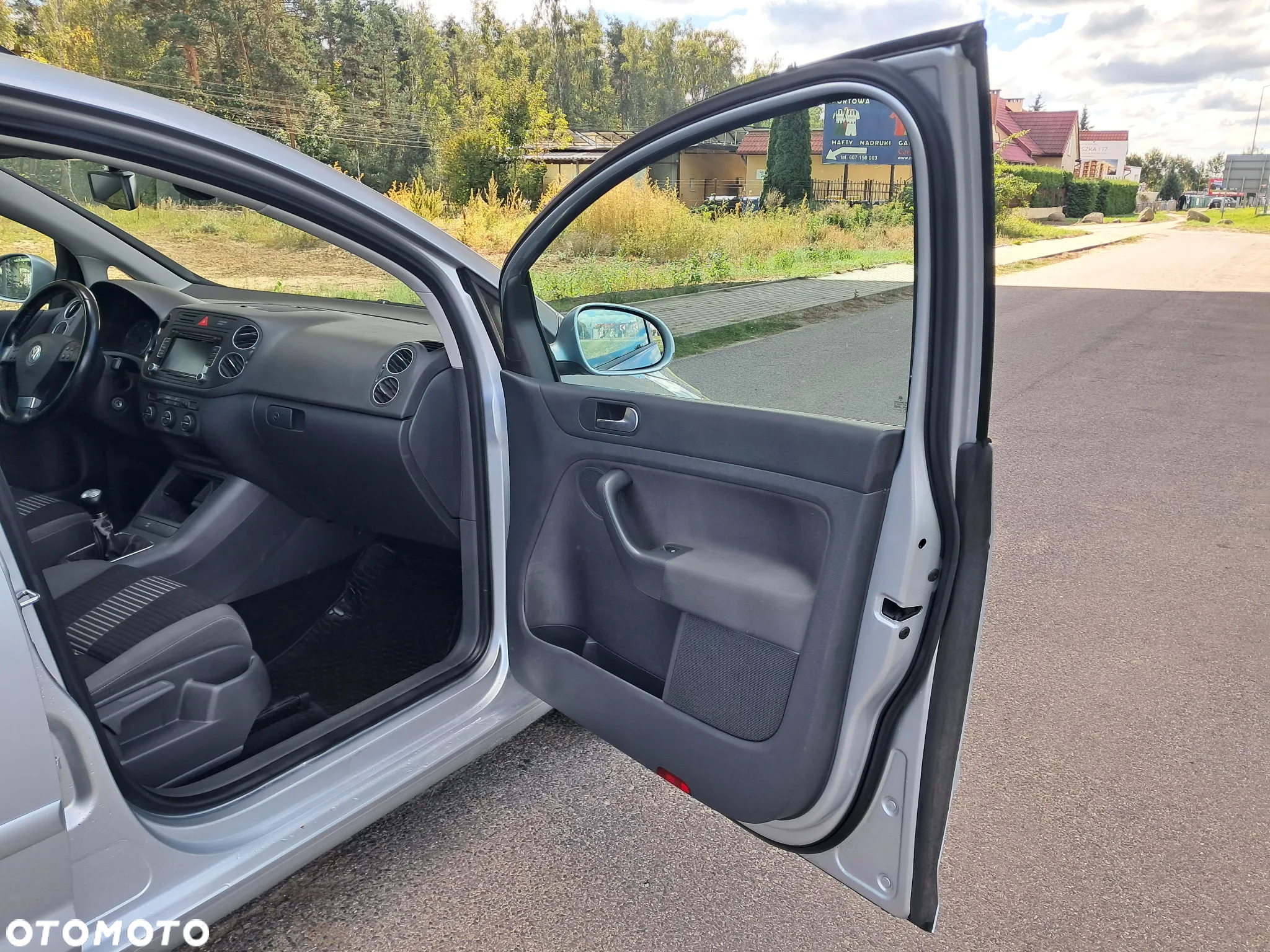 Volkswagen Golf Plus 2.0 TDI DPF United - 25