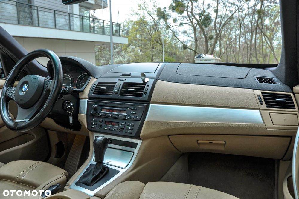 BMW X3 xDrive35d - 10