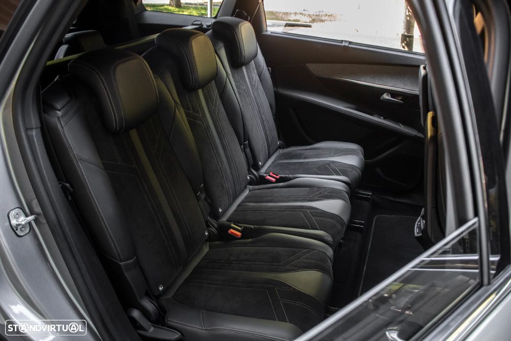 Peugeot 5008 1.5 BlueHDi GT Line EAT8 - 32