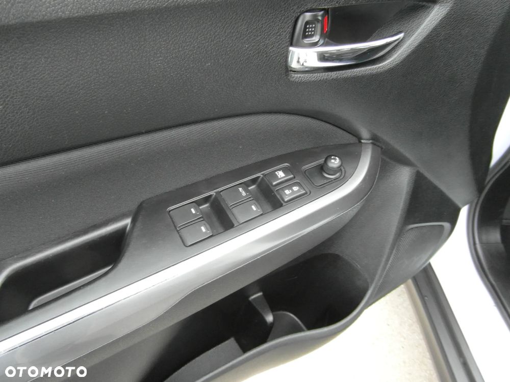 Suzuki Vitara 1.4 Boosterjet Hybrid Allgrip Comfort+ - 15