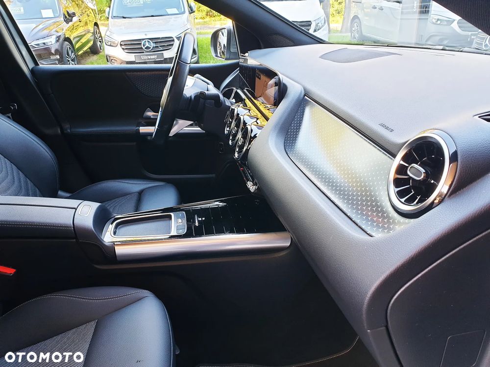 Mercedes-Benz Klasa B 200 d Progressive 8G-DCT - 22