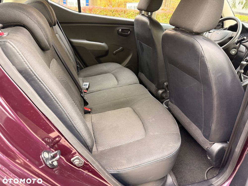 Hyundai i10 - 12