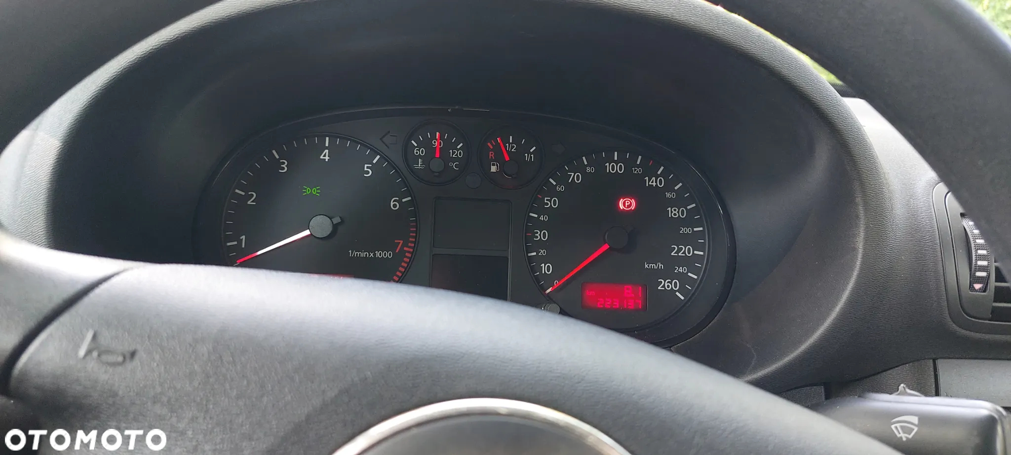 Audi A3 1.6 Ambiente - 34