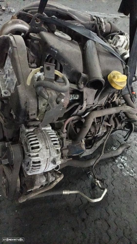 MOTOR COMPLETO | RENAULT CLIO III Caixa (SB_, SR_) | 05 - | Ref: K9K770 - 2