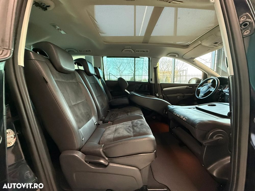 Volkswagen Sharan 2.0 TDI Highline - 17