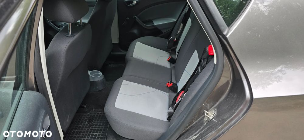 Seat Ibiza 1.4 Reference - 14