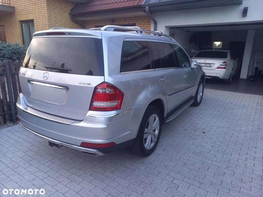 Mercedes-Benz GL 450 4Matic 7G-TRONIC - 10