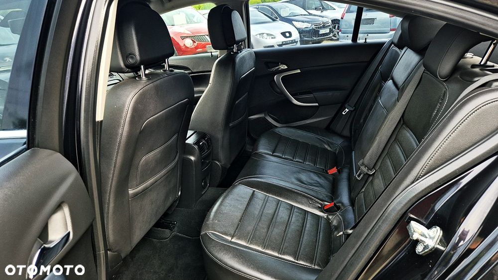 Opel Insignia - 27
