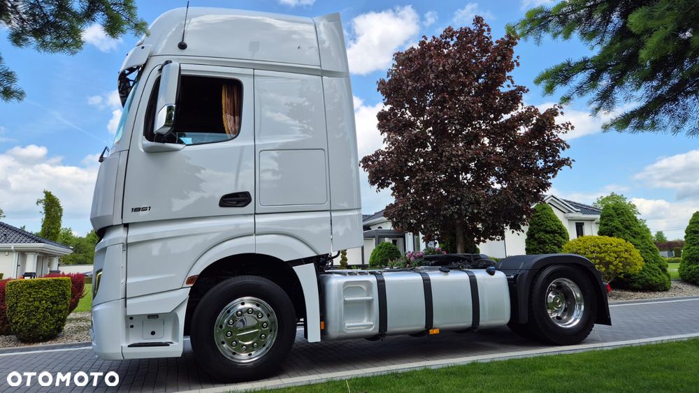 Mercedes-Benz //ACTROS///2023/// 1851///JEDYNE 317 TYŚ KM/// GIGA SPACE///ALUFELGI/// KLIMATYZACJA POSTOJOWA/// FULL LED///VIRTUAL COCPIT/// TV///STAN JAK NOWY. - 8