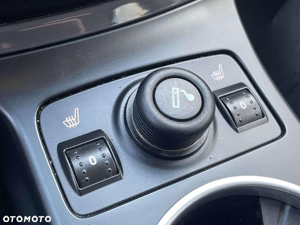 Ford Kuga 2.0 TDCi 4x4 Titanium - 21