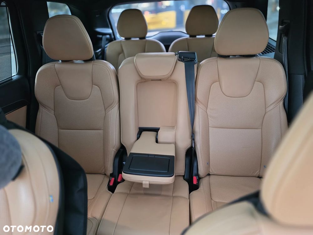 Volvo XC 90 B5 D AWD Inscription 7os - 37