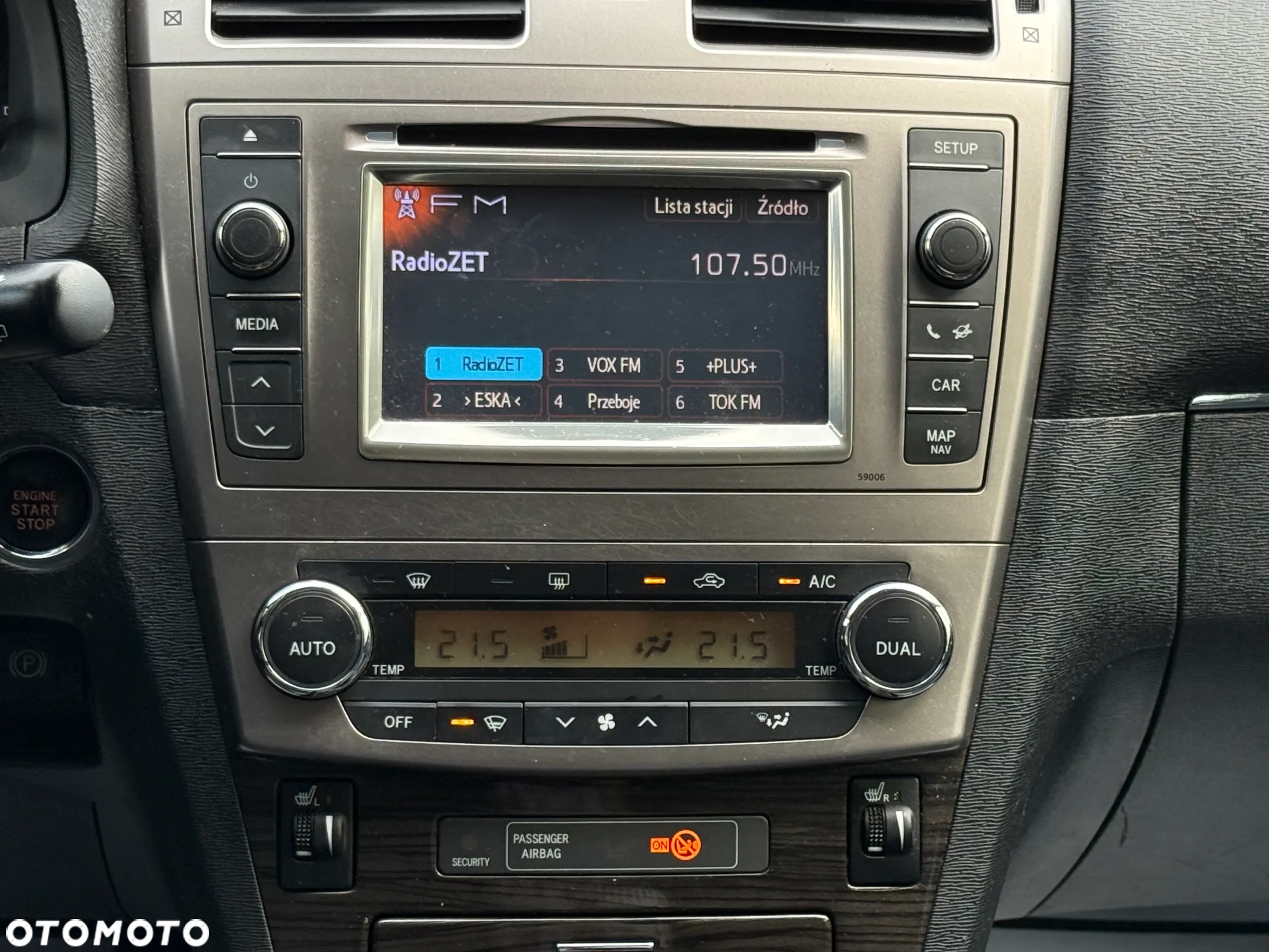 Toyota Avensis 1.8 Premium MS - 8