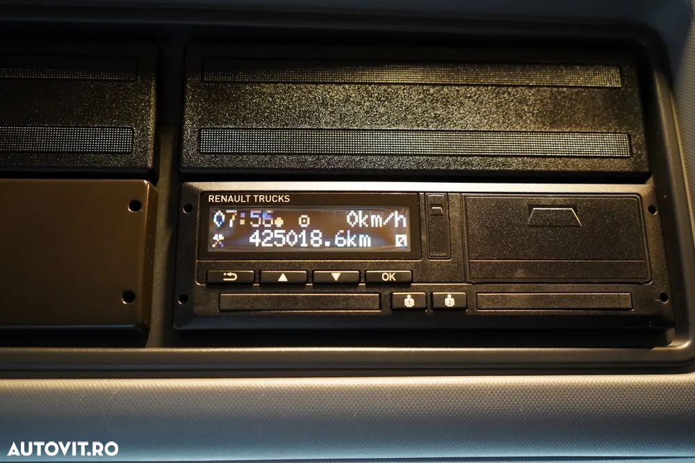 Renault T 520 / EDIȚIE LIMITĂ - 1894 / FULL AIRMATIC / RETARDER / I-PARK COOL / HIDRAULICĂ / PIELE / VERSIUNE FOARTE BOGAȚĂ / DUPĂ CONTRACTUL DE SERVICE - 36