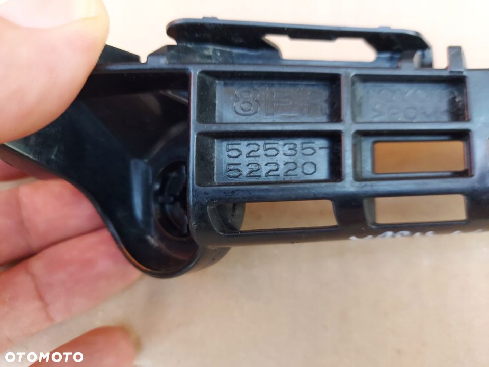 Toyota Yaris IV GR 20- Ślizg R Podkładka Zaślepka - 2