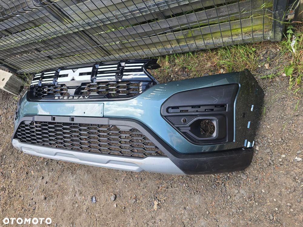 Dacia sandero stepway III lift zderzak przód grill - 2