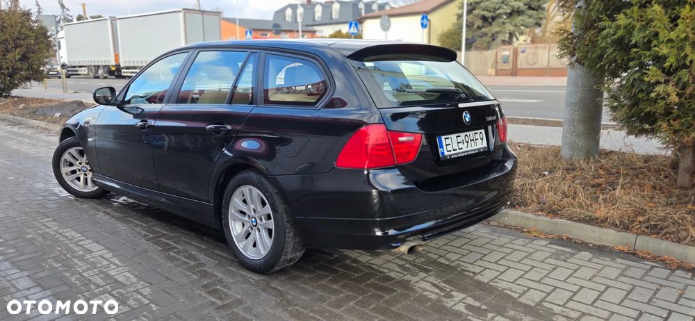 BMW Seria 3 318d DPF Edition Exclusive - 10