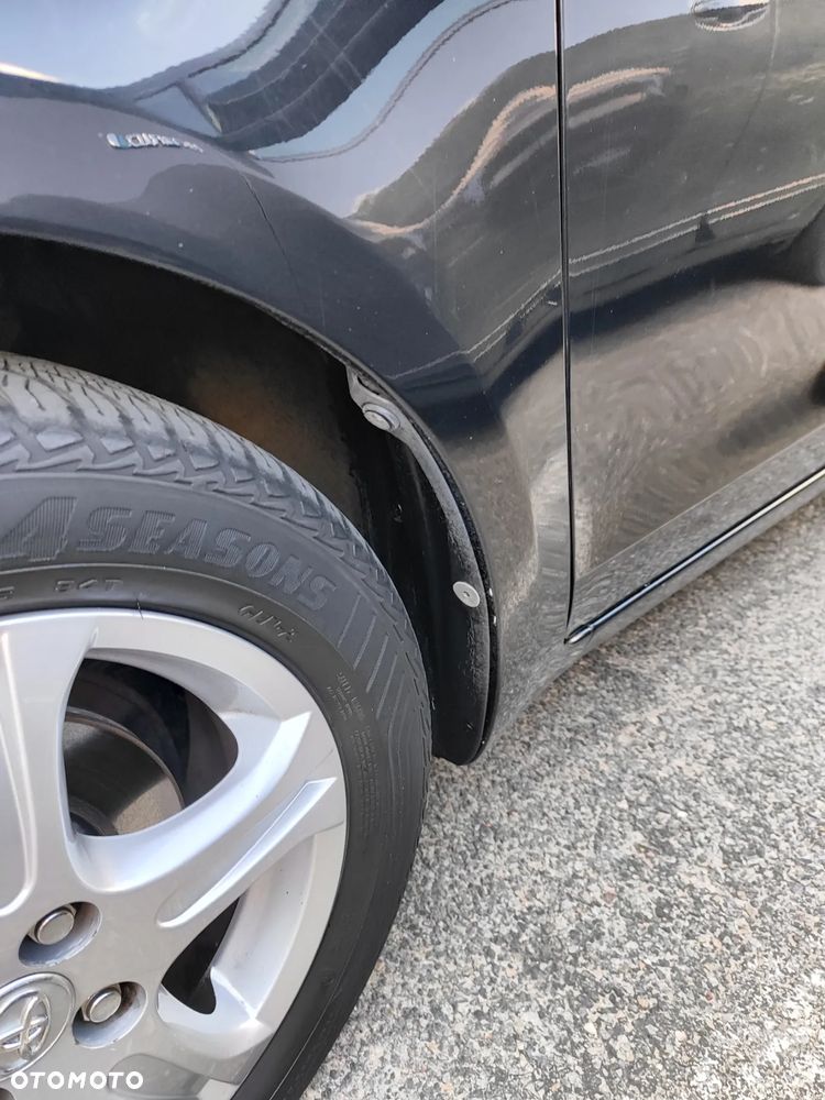 Toyota Yaris 1.33 Premium - 3