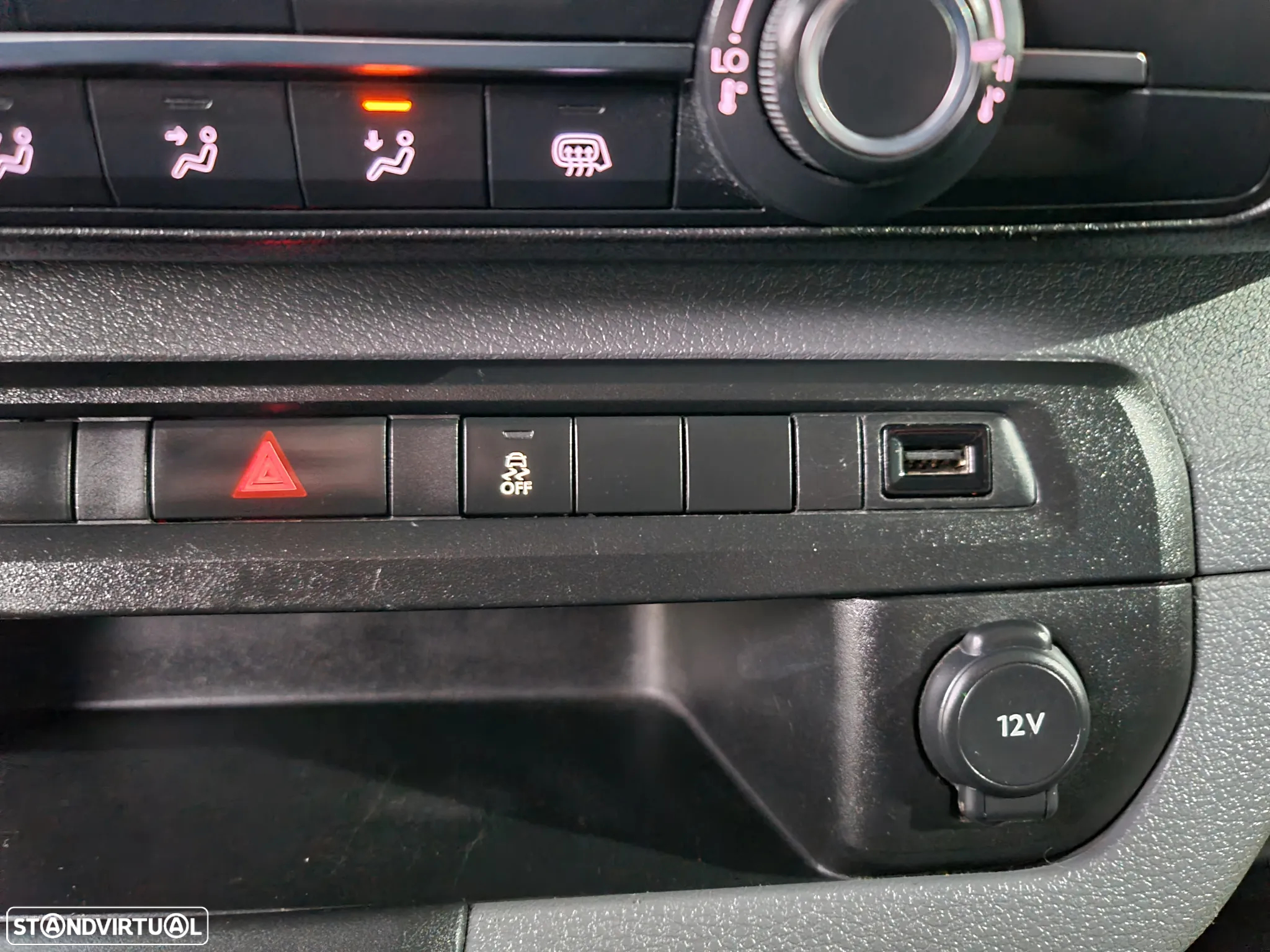 Citroën JUMPY 1.6 HDi 115CV * IVA INCLUÍDO DEDUTÍVEL * - 38